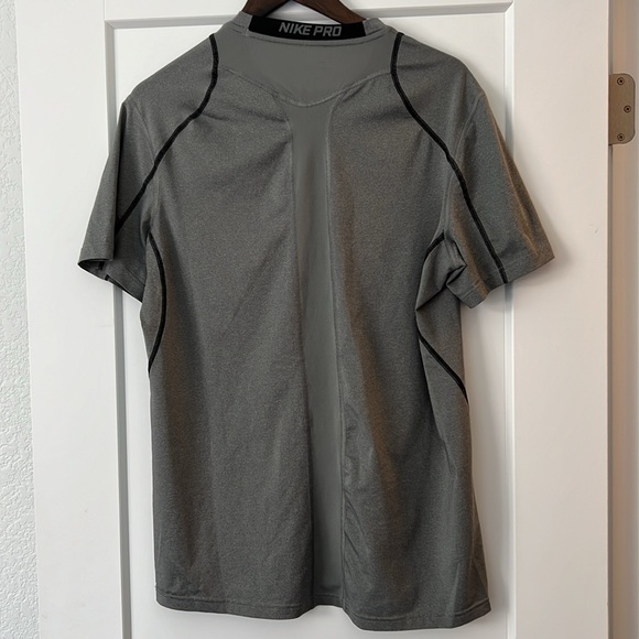 Men’s Nike Pro Dri-Fit T-Shirt - Picture 4 of 5